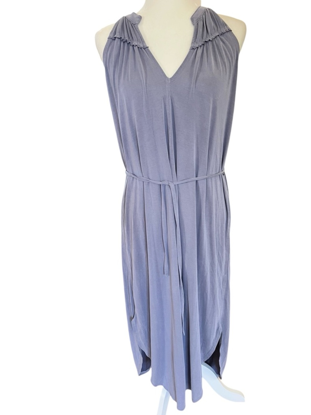 Splendid Lavender Sleeveless V-Neck Midi Dress with Waist Tie